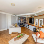 Duplex à venda com 3 quartos, sendo 3 suítes, em Vila Suzana 287m²