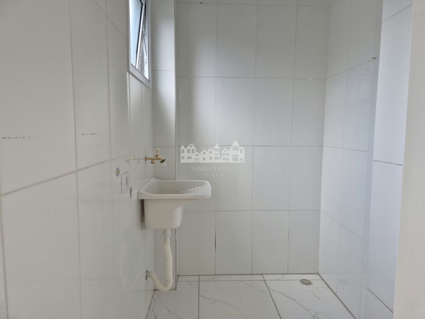 Apartamento para alugar com 2 quartos, sendo 1 suíte, em Alvinópolis, Atibaia, SP