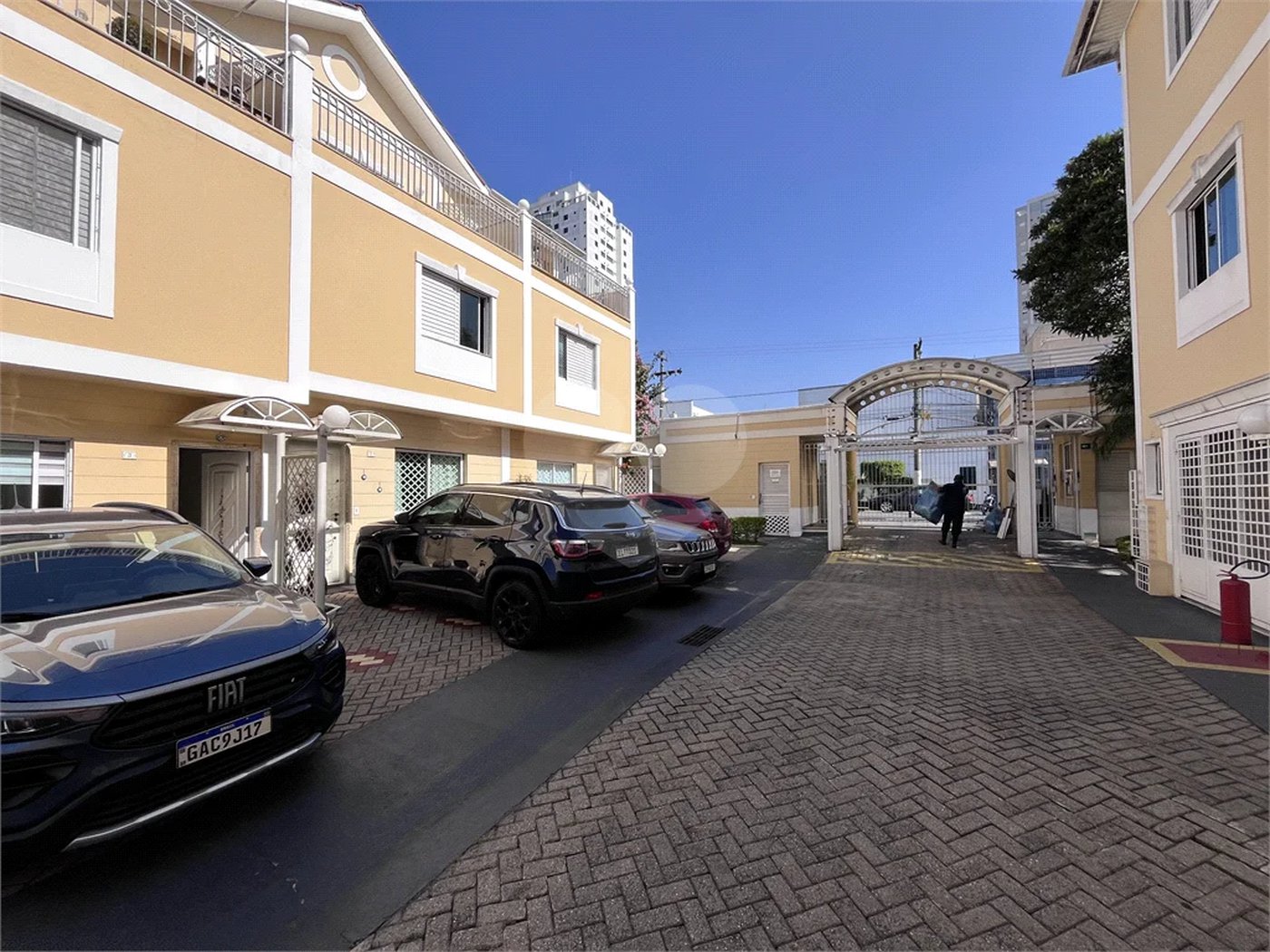 Casa à venda com 2 quartos, sendo 1 suíte, no condomínio Cond Villa D'este, São Paulo - SP