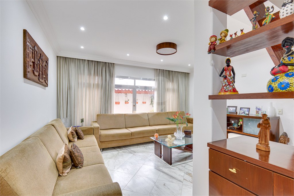 Casa à venda com 3 quartos em Campo Grande, São Paulo, SP