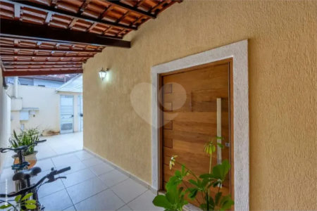 Casa Térrea à venda com 3 quartos, sendo 1 suíte, em Interlagos, São Paulo, SP