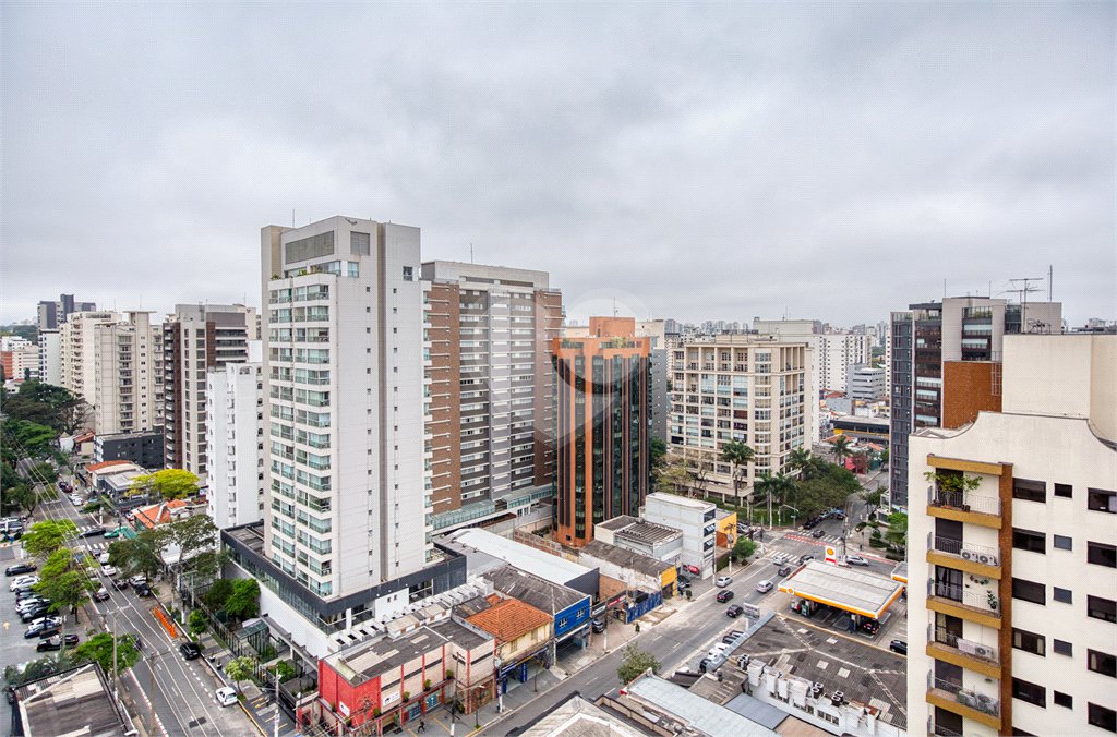 Cobertura à venda ou para alugar com 4 suítes em Moema, São Paulo, SP