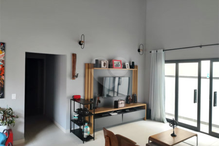 Casa com 3 Suites à venda, com 170 m² de construção - Condomínio Portal do Bosque em Louveira