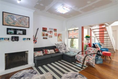 Casa à venda com 4 quartos, sendo 2 suítes, no condomínio Villa Franz Schubert, São Paulo - SP