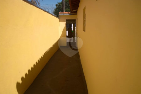 Casa á venda no Jardim são Batista.