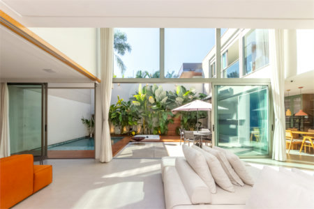 Casa à venda com 3 suítes no condomínio Lazuli, São Paulo - SP