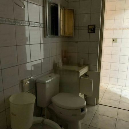 Casa Térrea à venda com 2 quartos 2 vagas em Vila Gomes a 100m da USP