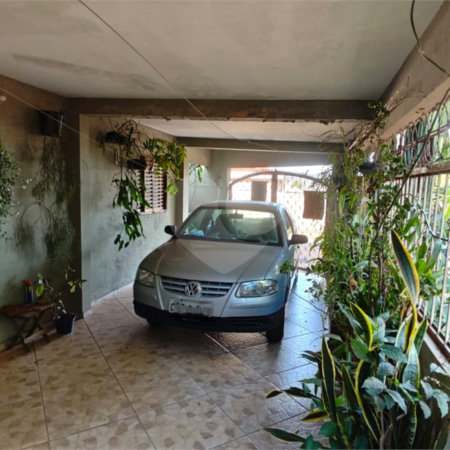 Oportunidade Única no Santa Felícia: Casa 3 dormitórios, Conforto, Espaço de Sobra e a Melhor Localização de São Carlos!