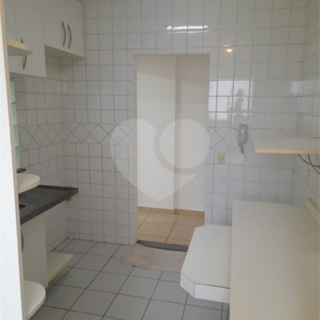 Apartamento para locação ou venda no Edifício Villagio di Napoli.