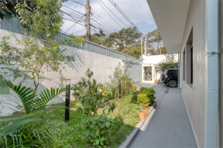 Casa à venda com 3 quartos, sendo 1 suíte, em Granja Julieta, São Paulo, SP