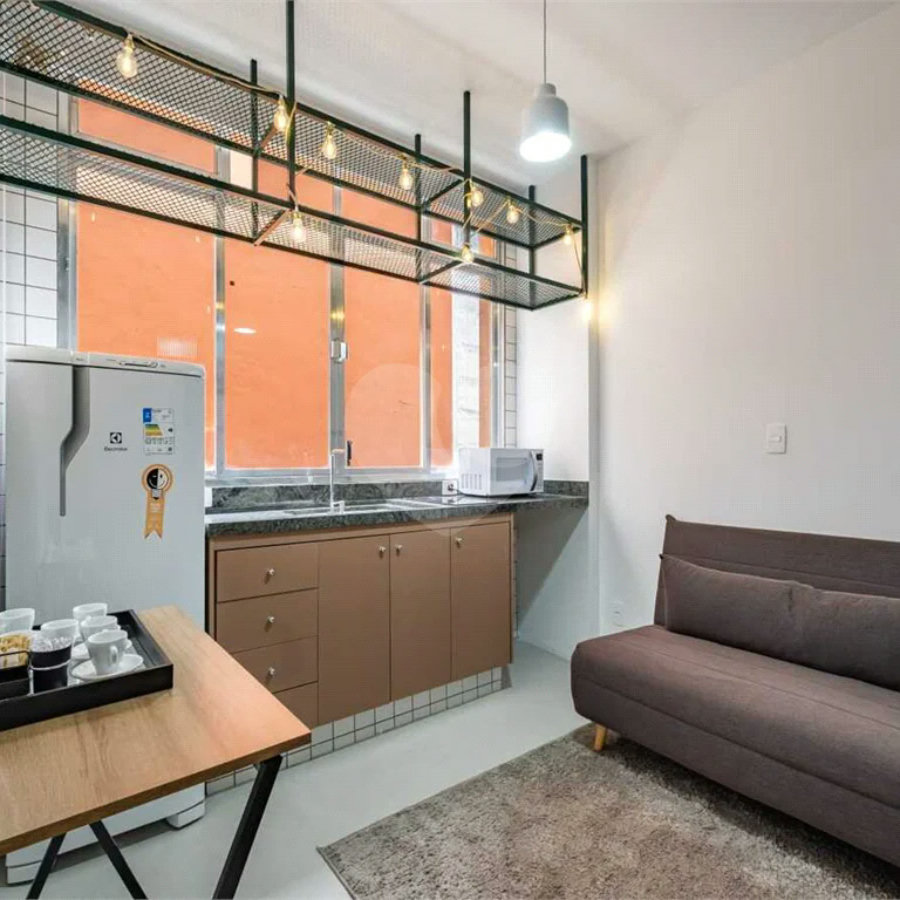 Apartamento a Venda na Vila Buarque, 29 m², 1 dormitório, totalmente reformado e decorado