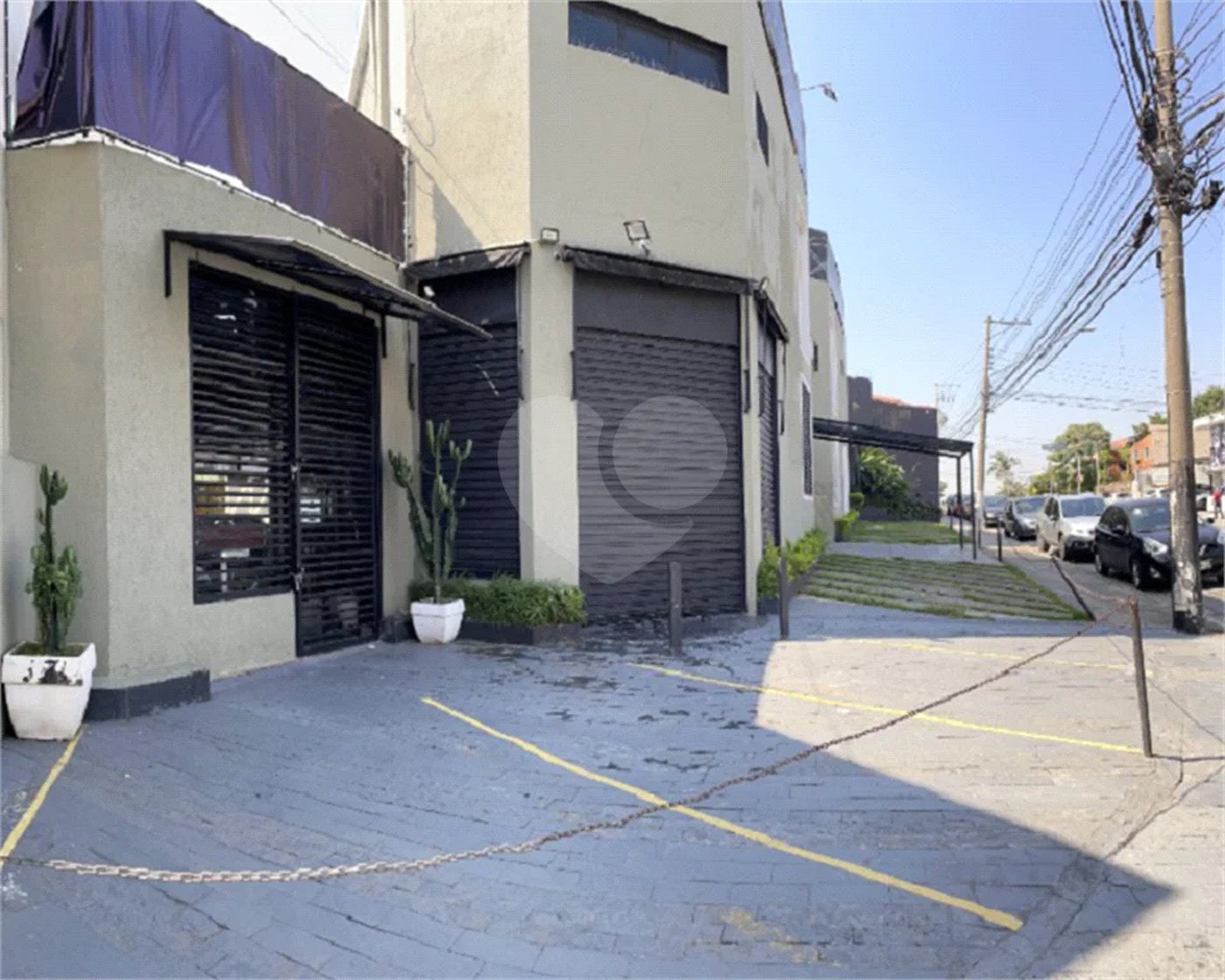 Excelente Salão Comercial para locação com 80m², localizado no Parque Renato Maia, Guarulhos, SP.