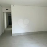 Sobrado com 194m² , 3 dormitórios , sendo 1 suíte , 4 vagas , à venda na Vila Pires , em Santo André.