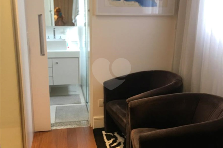 Apartamento para venda Alto de Santana com 220 m² de área primativa.