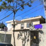 TERRENO ESQUINA A VENDA COM 3 CASAS + GARAGENS NO JABAQUARA / OU ALUGA CASA PRINCIPAL
