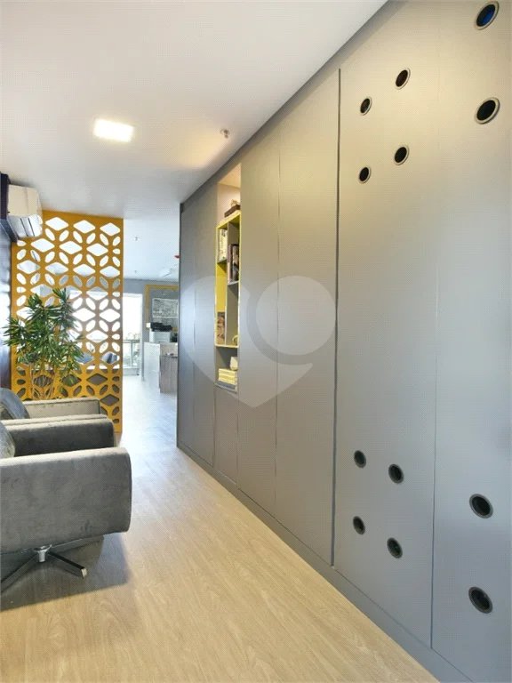 Conjunto comercial à venda em Pinheiros, 50 m², garagem
