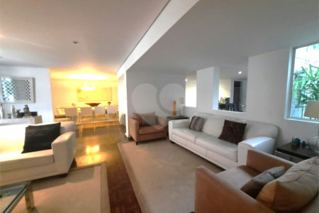 Casa para alugar com 4 quartos, sendo 2 suítes,  em Alto da Boa Vista, São Paulo, SP