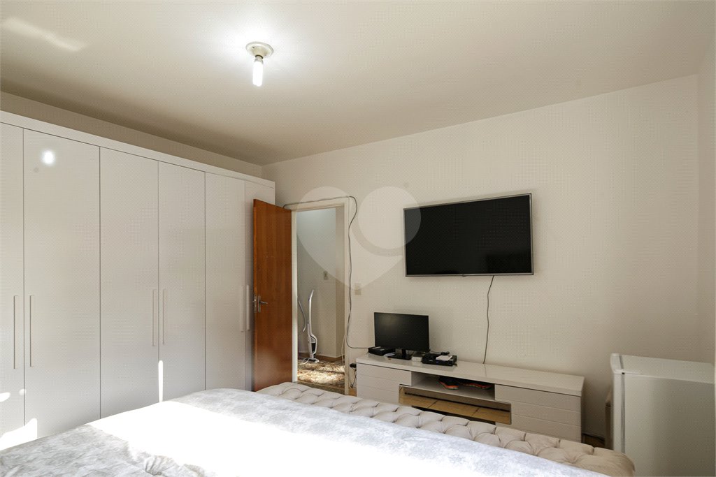 Casa à venda com 4 quartos, sendo 2 suítes, em Brooklin, São Paulo, SP