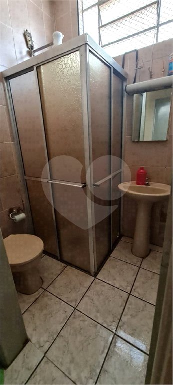 Casa térrea para venda em Araraquara.