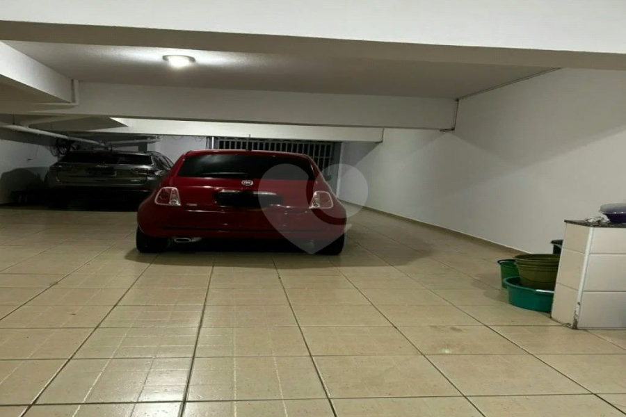 Excelente Sobrado na Vila Matilde. Venha fazer uma visita.