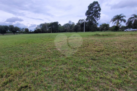 Loteamento Residencial no Condomínio Vila Pinhal do Broa.