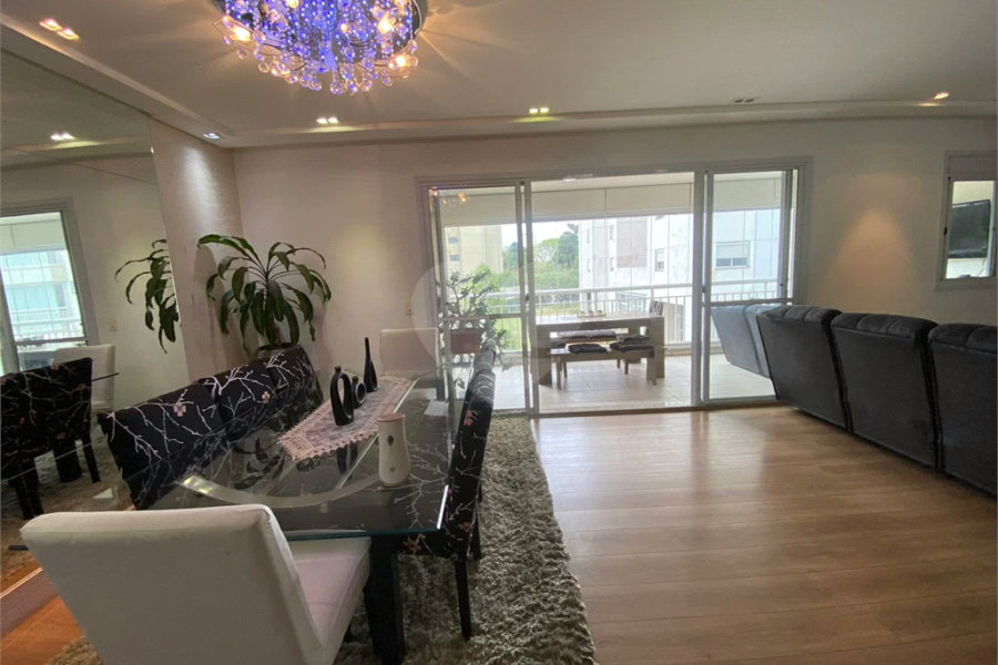 Apartamento à venda com 3 quartos, sendo 1 suíte,  em Santana, São Paulo, SP