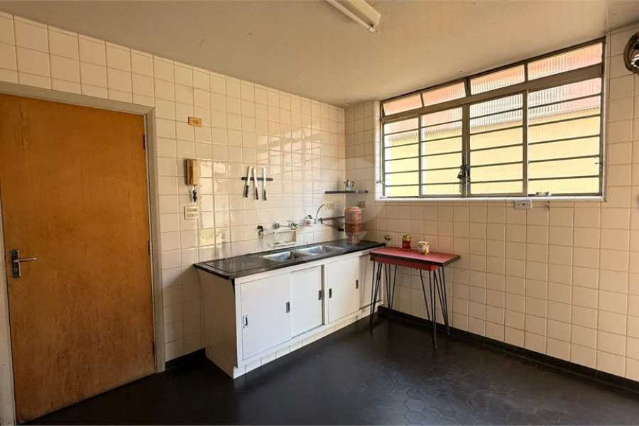 Casa Comercial e Residencial à venda no Bairro Cidade Jardim em Piracicaba/SP.