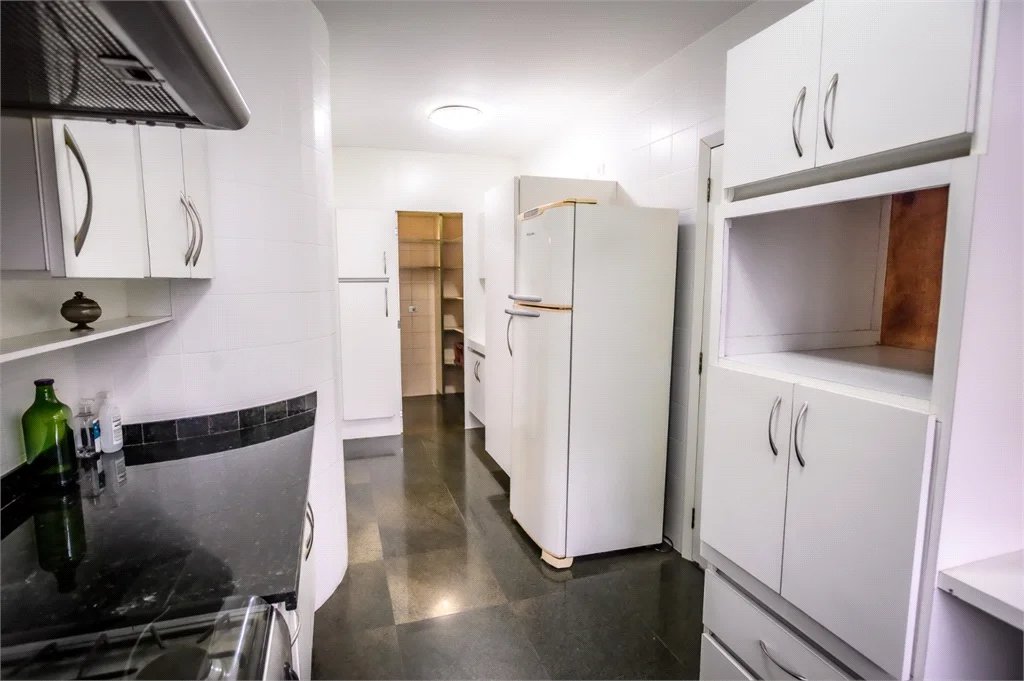 VENDE ALTO PADRÃO - APTO 220.00M² - 3 DORMS. 3 SUÍTES 3 VAGAS - MORUMBI
