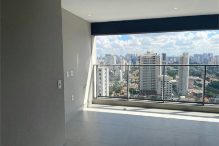 Apartamento à venda com 3 suítes em Campo Belo, São Paulo, SP