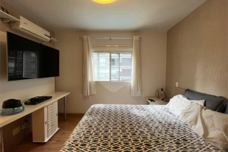Apartamento á venda com 200m² - Bosque da Saúde