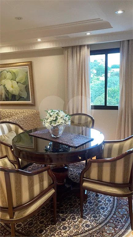 Apartamento com terraço 385m² 03 dormitórios sendo 2 suítes 5 vagas..Estuda Permuta.