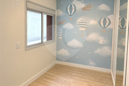 Apartamento à venda no Condomínio Family Garden, Chácara Inglesa, SBC, com 127 m², 3 suítes, varanda gourmet com churrasqueira a carvão, móveis planejados, ar-condicionado, 2 vagas cobertas e lazer completo.