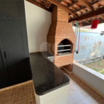 Casa a venda com 2 dormitórios na Vila São José