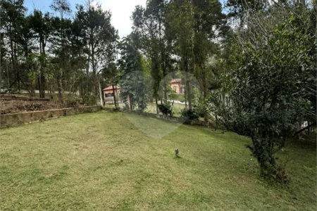 Casa/Chácara em Condomínio Fechado — Completa e com Lazer Exclusivo