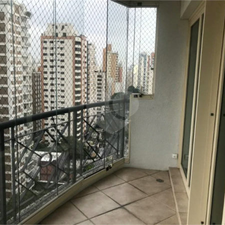 Apartamento com 2 quartos à venda em Moema Pássaros