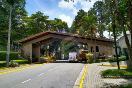 Apartamento à venda com 3 quartos, sendo 1 suíte, em Vila Andrade, São Paulo - SP