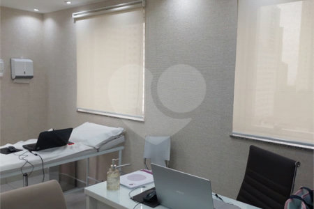 Salas comerciais ideal para clinica médica, escritório de advocacia e etc.
