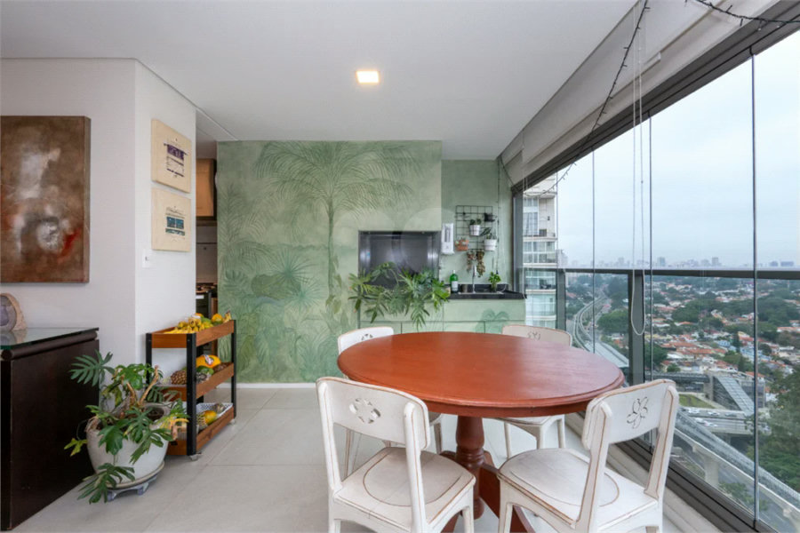Campo Belo - 143m² | 3 suítes | Varanda gourmet I 2 vagas grandes e determinadas | Hall privativo