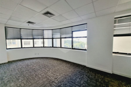 Conjunto comercial à Venda ou Locação na República com 376,56 m² de área útil 10 vagas