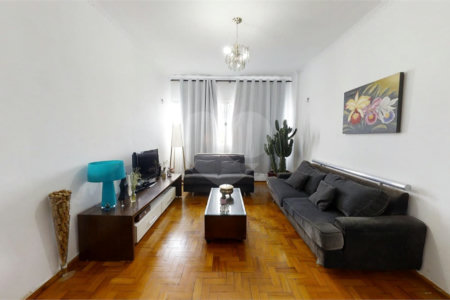 Apartemento com dois dormitórios na Bela Vista.
