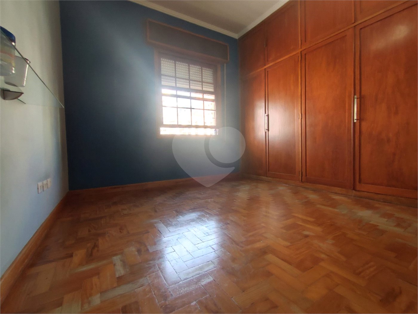 Apartamento para venda e locação na Aclimação de 108m² com 2 dormitórios e 2 banheiros, varanda