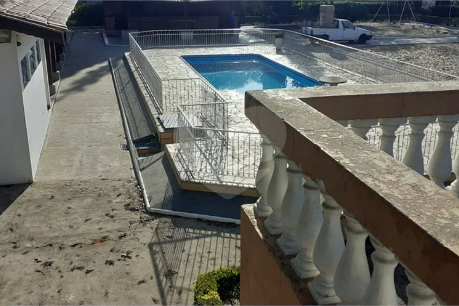 Excelente chácara à venda em Artemis, com piscina, campo de futebol, barracão para festas