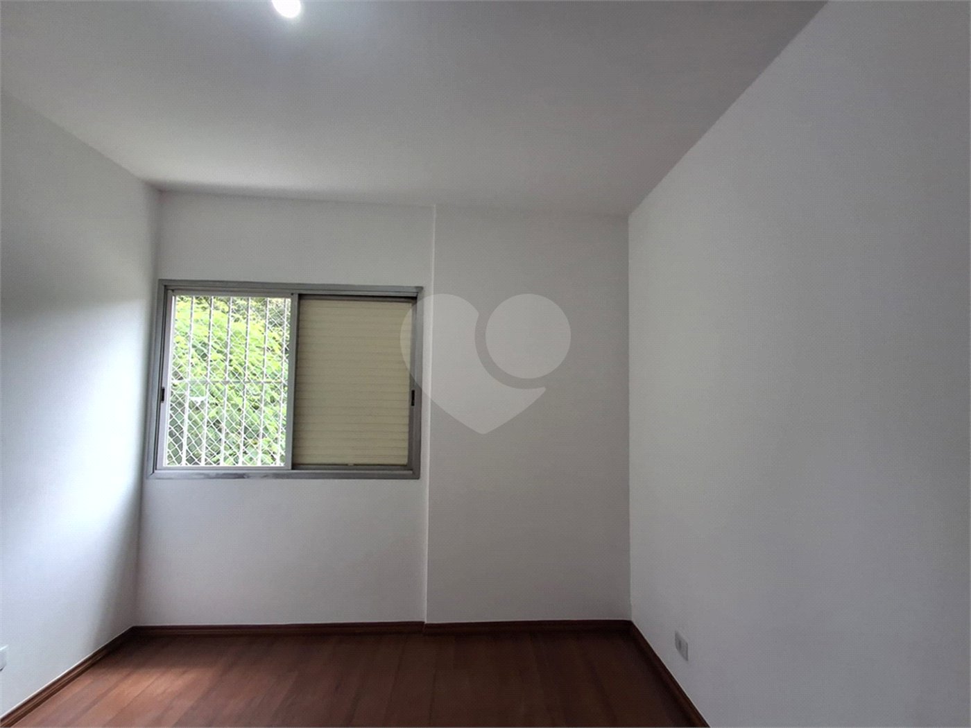 Apartamento a venda na Vila Clementino com dois dormitórios