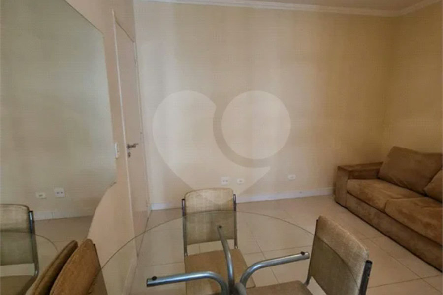Apartamento à venda no Condomínio Vila Real