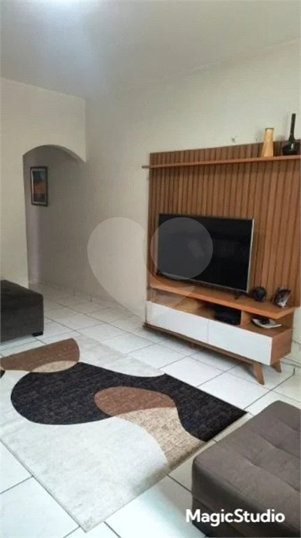 Sobrado com 246m², 3 quartos, sendo 1 suíte, 7 vagas de garagem, à venda no Jd das Maravilhas, em Santo André