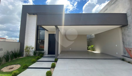Casa à venda com 3 quartos, sendo 1 suíte,  no condomínio Residencial Villeneuve, São Carlos - SP