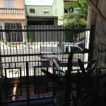 Terreno 10X25 com casas alugadas Vila Rica