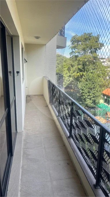 APARTAMENTO À VENDA NO EDIFÍCIO PRINCESA DANIELA | 135 M² | 3 DORMITÓRIOS | 3 VAGAS