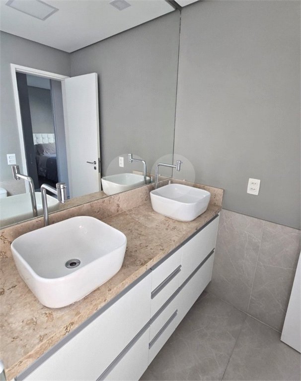 Apartamento com 3 quartos e 3 vagas na Vila Suzana