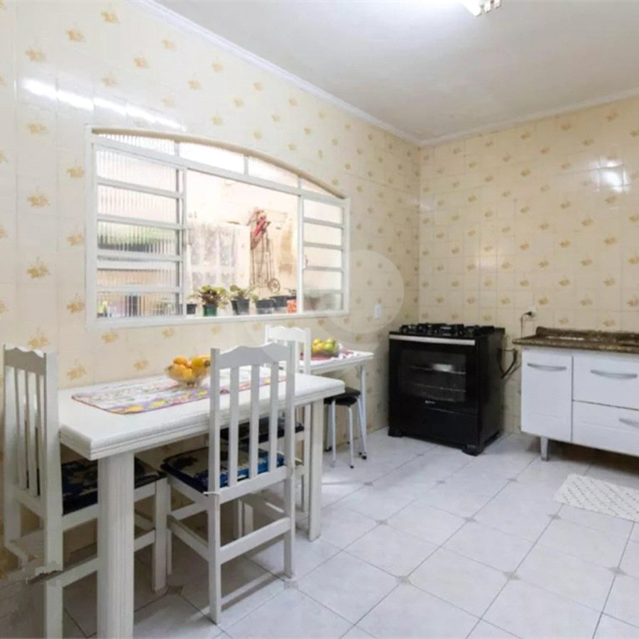 Sobrado Residencial à venda com 87m² e 2 dormitórios, localizado no bairro Tucuruvi.